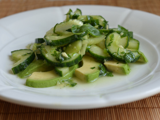 avokado salata sa krastavcem recept